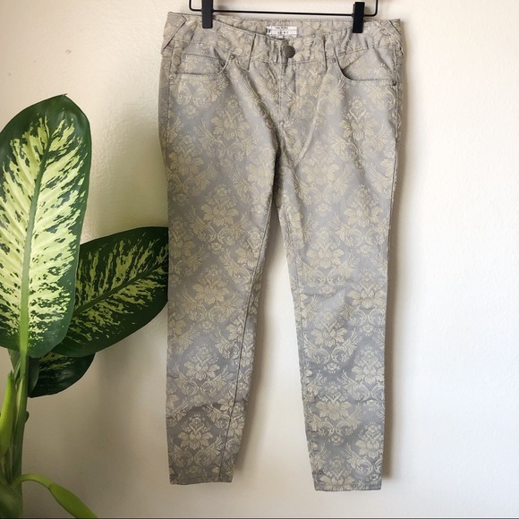 Free People Denim - 🔻LOWEST🔻Free People | Flocked Brocade Jeans